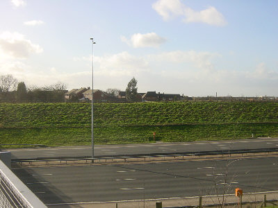 M60 motorway, Woodhouses