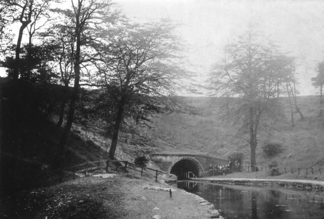 Hollinwood Branch Canal, Droylsden