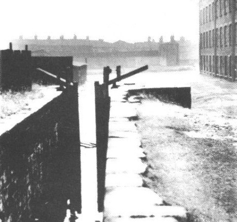 Hollinwood Branch Canal, Bradley Bent